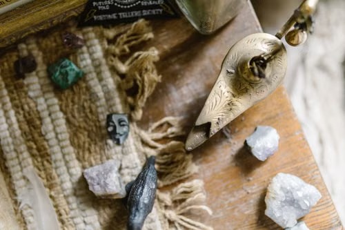 The Ultimate Beginner's Crystal Kit 7 Crystals Every Indian Home Needs