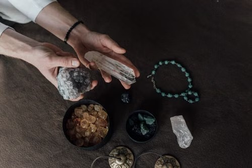 The Ultimate Beginner's Crystal Kit 7 Crystals Every Indian Home Needs